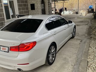 2018 BMW 5 серии 525d VII (G30/G31/G38), белый, 3100000 рублей, вид 2