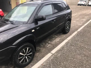 2005 Hyundai Tucson I, чёрный, 650000 рублей, вид 2