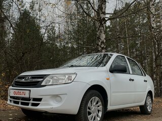 2012 Lada (ВАЗ) Granta I, белый, 599000 рублей, вид 1