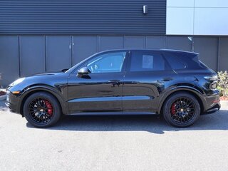 2022 Porsche Cayenne GTS III, чёрный, 19475145 рублей, вид 2