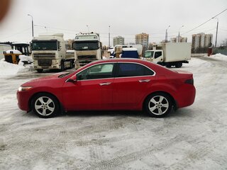 2008 Honda Accord VIII, красный, 1075000 рублей, вид 3