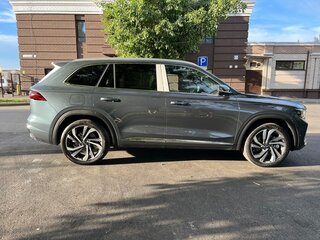 2023 Geely Monjaro (Xingyue L) I, серый, 3850000 рублей, вид 4