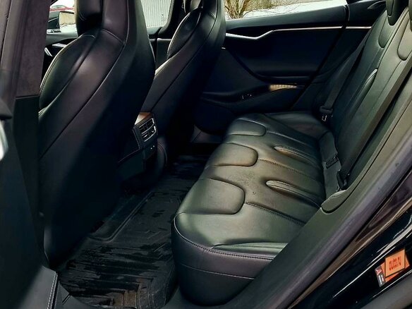 2017 Tesla Model S 90D I Рестайлинг, чёрный, 3150000 рублей - вид 30