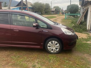 2013 Honda Fit Shuttle I Рестайлинг, красный, 1250000 рублей, вид 2