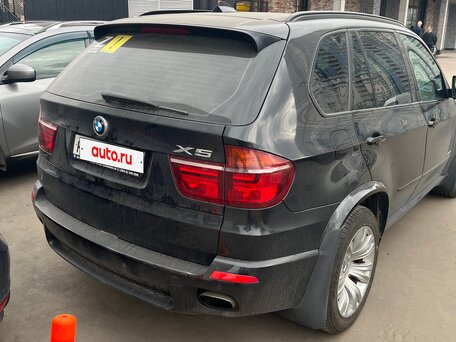 2011 BMW X5 50i II (E70) Рестайлинг, чёрный, 1300000 рублей, вид 3