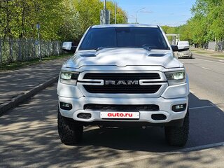2020 Ram 1500 Crew Cab eTorque V, белый, 6800000 рублей, вид 5