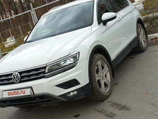 2018 Volkswagen Tiguan II, белый, 3100000 рублей, вид 1