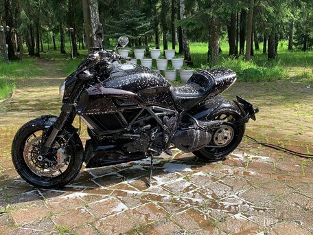 2014 Ducati Diavel, чёрный, 1200000 рублей, вид 4