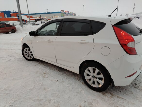 2016 Hyundai Solaris I Рестайлинг, белый, 1195000 рублей - вид 8