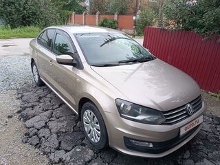 2015 Volkswagen Polo V Рестайлинг, бежевый, 1050000 рублей, вид 4