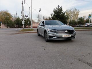2019 Volkswagen Jetta 6-speed VII, серый, 1900000 рублей, вид 4