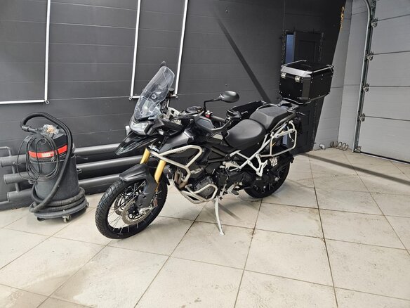 2023 Triumph Tiger 1200, зелёный, 2900000 рублей - вид 14
