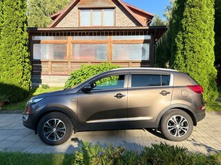 2014 Kia Sportage III Рестайлинг, коричневый, 1320000 рублей, вид 3