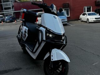 2024 Yadea T60, белый, 180000 рублей, вид 2