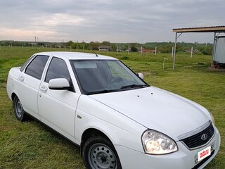 2014 Lada (ВАЗ) Priora I Рестайлинг, белый, 620000 рублей, вид 1