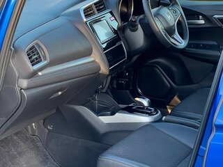 2015 Honda Fit III, синий, 900000 рублей, вид 4