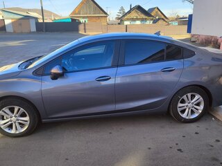 2017 Chevrolet Cruze II, серый, 1360000 рублей, вид 5