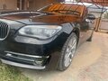 2011 BMW 7 серии Long 750Li xDrive V (F01/F02/F04), чёрный, 2000000 рублей - вид 4