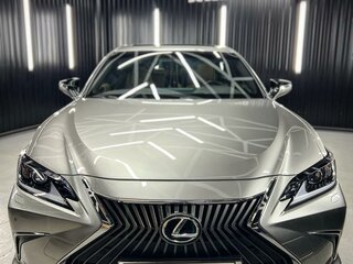 2021 Lexus ES 250 VII Рестайлинг, серый, 5150000 рублей, вид 2