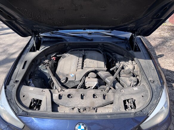 2011 BMW 5 серии Gran Turismo 535i VI (F10/F11/F07), синий, 1900000 рублей - вид 10