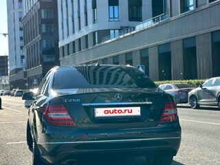 2011 Mercedes-Benz C-Класс 250 III (W204) Рестайлинг, чёрный, 1499999 рублей, вид 3