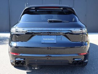 2022 Porsche Cayenne GTS III, чёрный, 19475145 рублей, вид 5