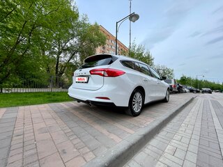 2019 Ford Focus IV, белый, 1450000 рублей, вид 4