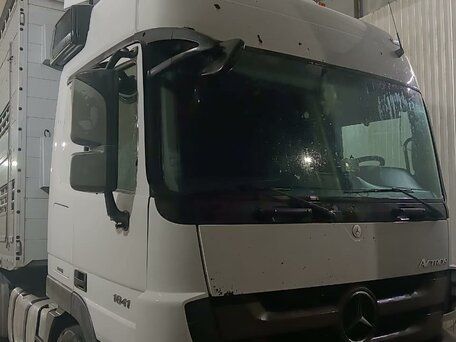 2015 Mercedes-Benz Actros, белый, 3200000 рублей, вид 1