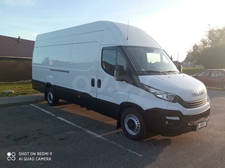 2018 Iveco Daily, белый, 2500000 рублей, вид 2