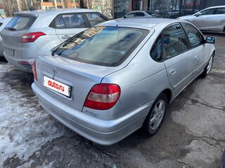 2002 Toyota Avensis I Рестайлинг, серебристый, 390000 рублей, вид 4