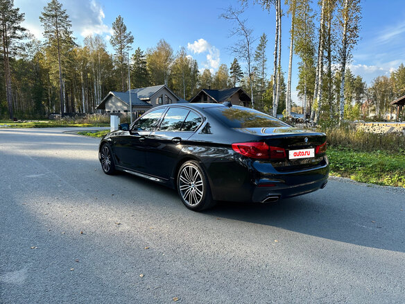 2018 BMW 5 серии 530i xDrive VII (G30/G31/G38), чёрный, 4000000 рублей - вид 6