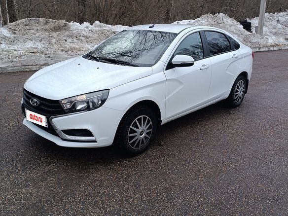 2017 Lada (ВАЗ) Vesta I, белый, 820000 рублей