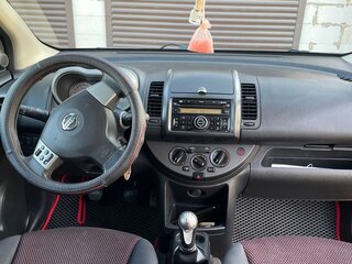 2008 Nissan Note I, красный, 550000 рублей, вид 5
