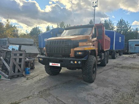 2016 Урал Next, оранжевый, 3000000 рублей, вид 3