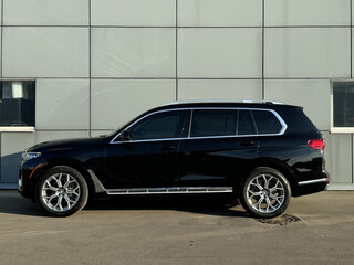2019 BMW X7 40i I (G07), чёрный, 6490000 рублей, вид 4