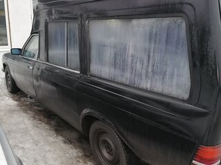 1983 Mercedes-Benz W123 240, чёрный, 450000 рублей, вид 4