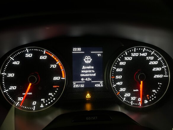 2014 SEAT Leon III, серебристый, 1350000 рублей - вид 1