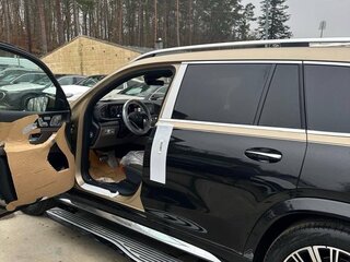 2025 Mercedes-Benz Maybach GLS 600 I Рестайлинг, чёрный, 29900000 рублей, вид 3