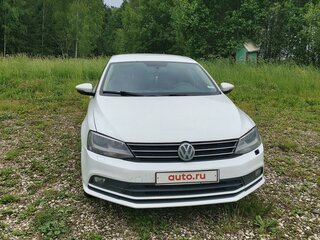 2016 Volkswagen Jetta VI Рестайлинг, белый, 720000 рублей, вид 4