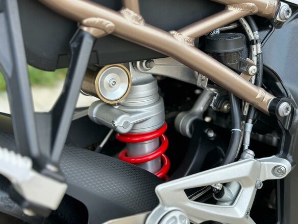 2021 BMW S 1000 R, серый, 2140000 рублей - вид 11