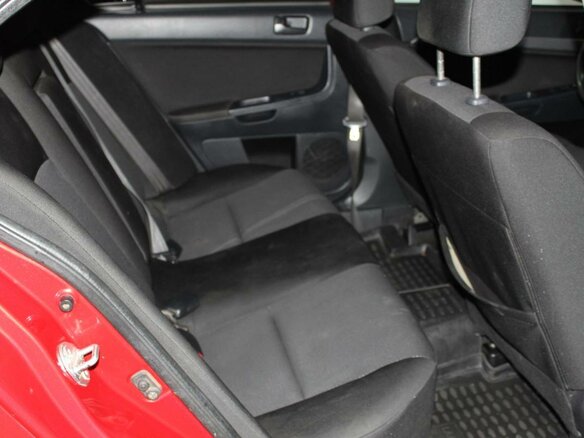 2010 Mitsubishi Lancer X, красный, 800000 рублей - вид 10