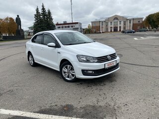 2018 Volkswagen Polo V Рестайлинг, белый, 1400000 рублей, вид 4