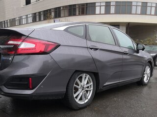 2018 Honda Clarity Plug-in Hybrid II, серый, 2050000 рублей, вид 5