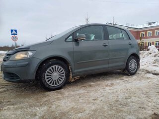2008 Volkswagen Golf Plus I, серый, 695000 рублей, вид 3