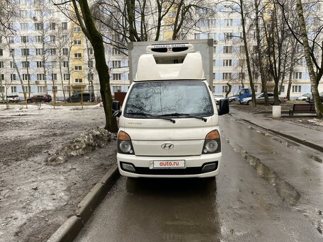 2013 Hyundai Porter II, белый, 990000 рублей, вид 1