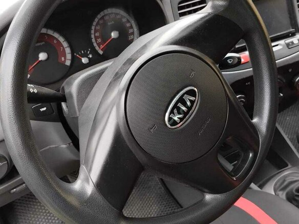 2009 Kia Rio II Рестайлинг, серый, 675000 рублей - вид 5