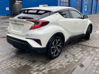 2018 Toyota C-HR I, белый, 1900000 рублей, вид 2