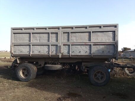 1992 КамАЗ 55102, красный, 1250000 рублей, вид 2