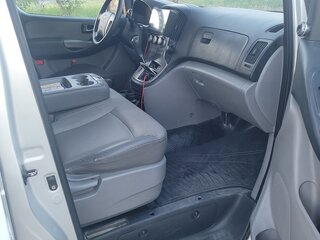 2009 Hyundai Grand Starex I, белый, 1650000 рублей, вид 5