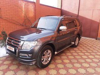 2017 Mitsubishi Pajero IV Рестайлинг 2, серый, 2850000 рублей, вид 1